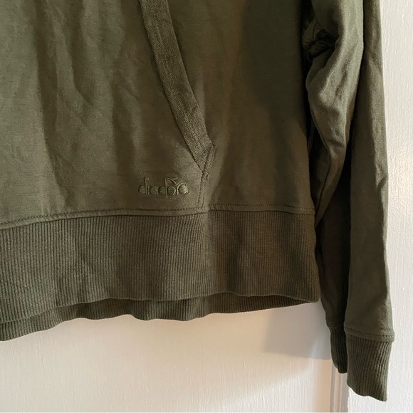 Lightweight 1/2 Zip Hoodie - NWOT - Picture 4 of 4